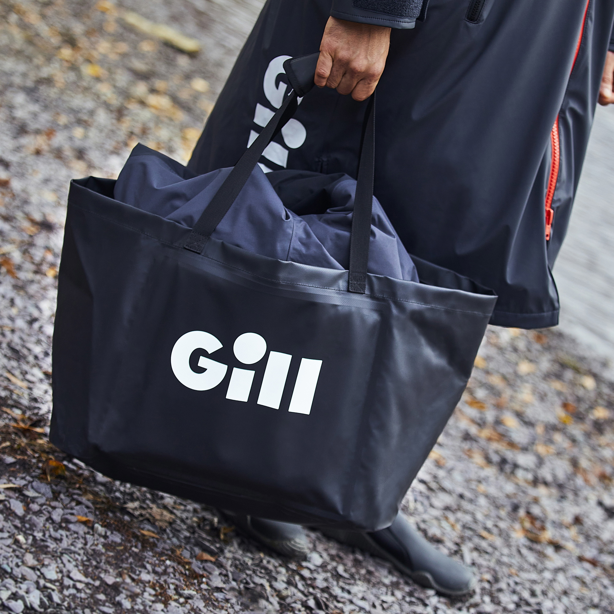 2026 Gill Colchoneta Y Bolsa Húmeda 5026 - Black
