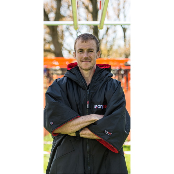 Dryrobe Advance Cambio De Manga Corta Robe DR100 - Black / Rojo