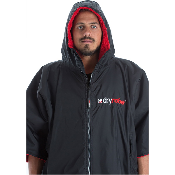 Dryrobe Advance Cambio De Manga Corta Robe DR100 - Black / Rojo