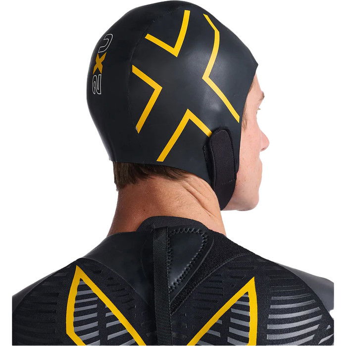 2024 2XU Propel Gorro De Natación De Neopreno UW7024f - Black / Ambition