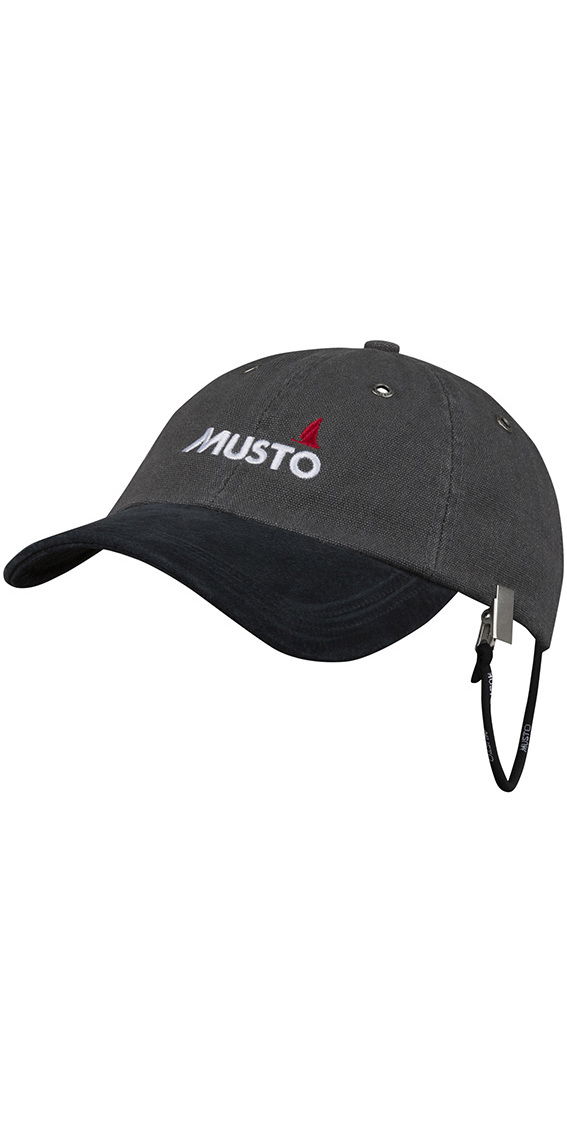 Musto sailing hats online