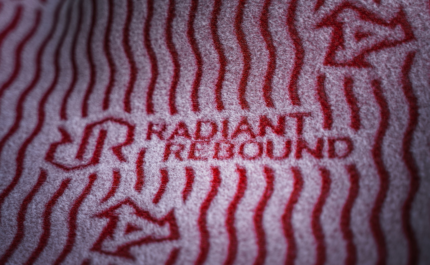 Forro metálico Radiant Rebound en el interior del Xcel Infiniti LTD